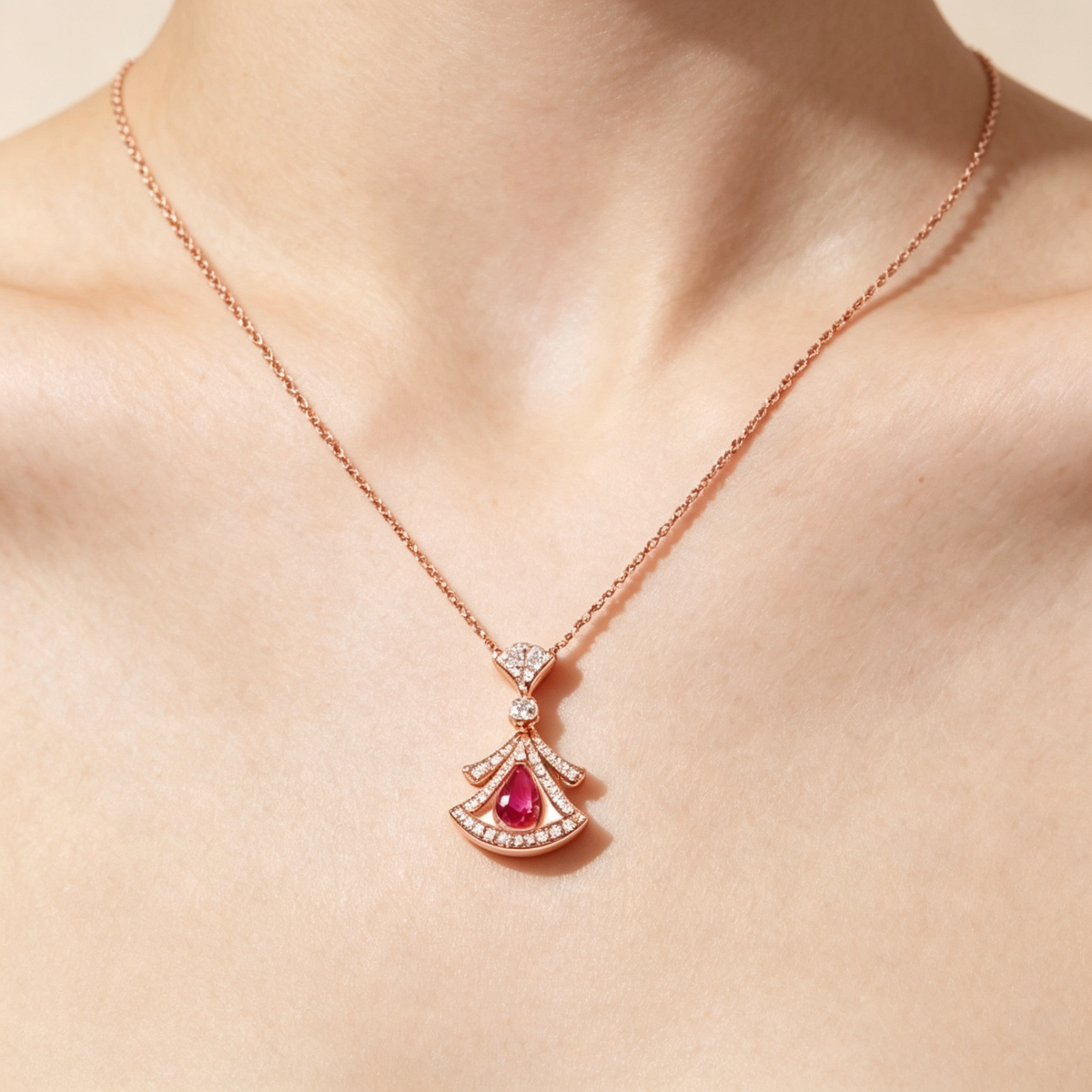 BVlgari DIVAS' DREAM High Jewelry Necklace – Rose Gold