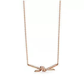 Tiffany Knot Small Gold Pendant Necklace — Signature Knot Chain