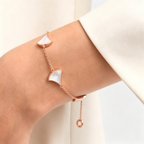 Bvlgari Divas' Dream rose gold and white mother-of-pearl bracelet with five fan-shaped motifs