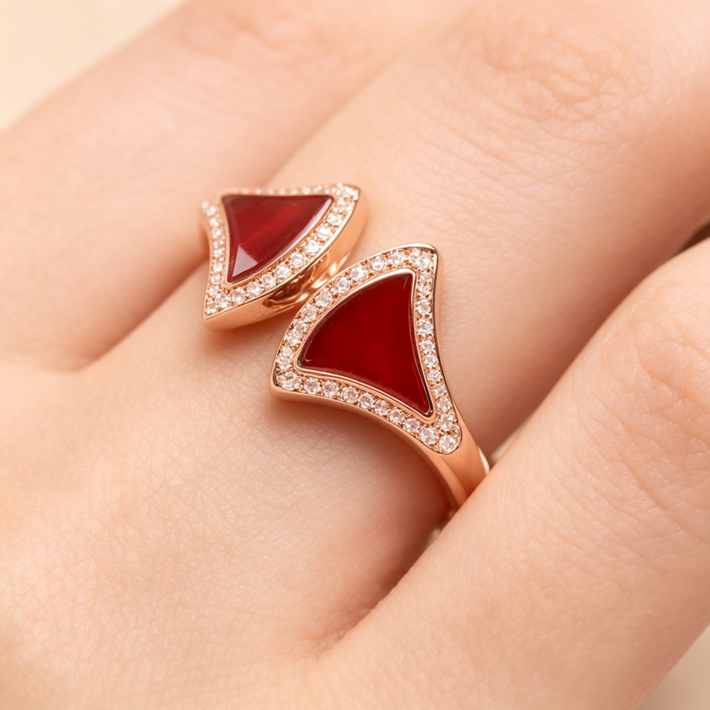 BVLGARI Divas' Dream small reversible ring—rose gold, Italian luxury jewelry