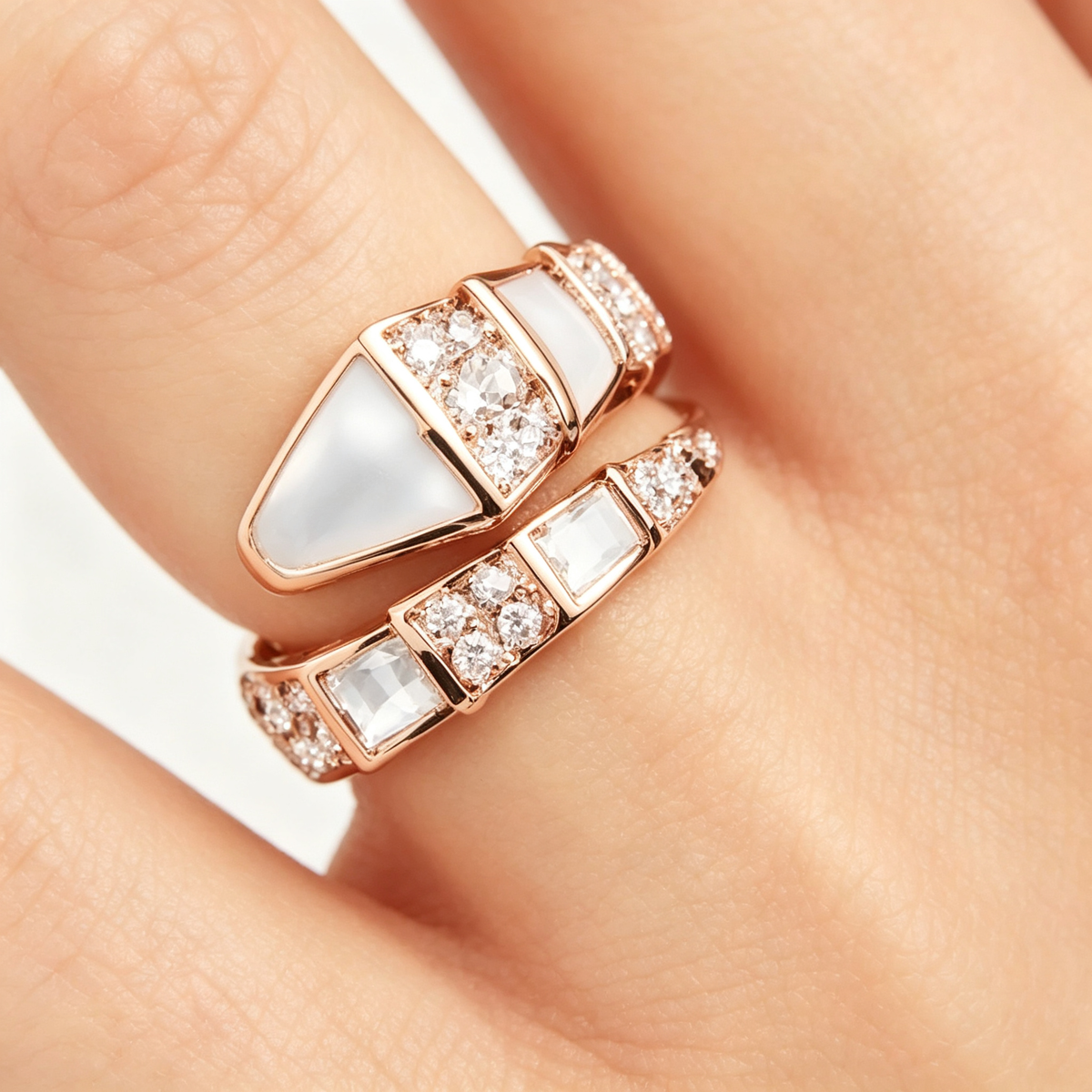 BVLGARI Serpenti Viper Single-Coil Ring – Rose Gold